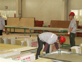 生產(chǎn)車(chē)間